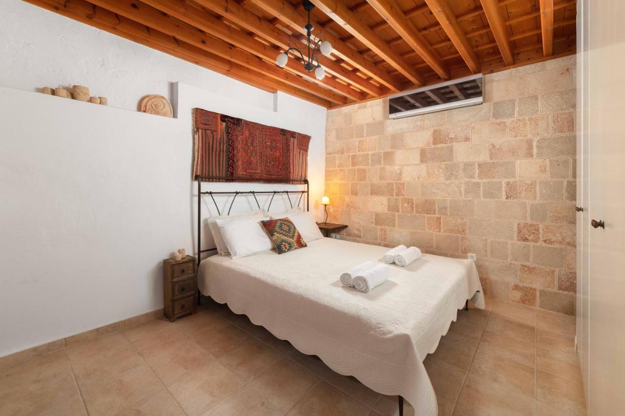 Villa Valasia Lindos With Acropolis View Extérieur photo